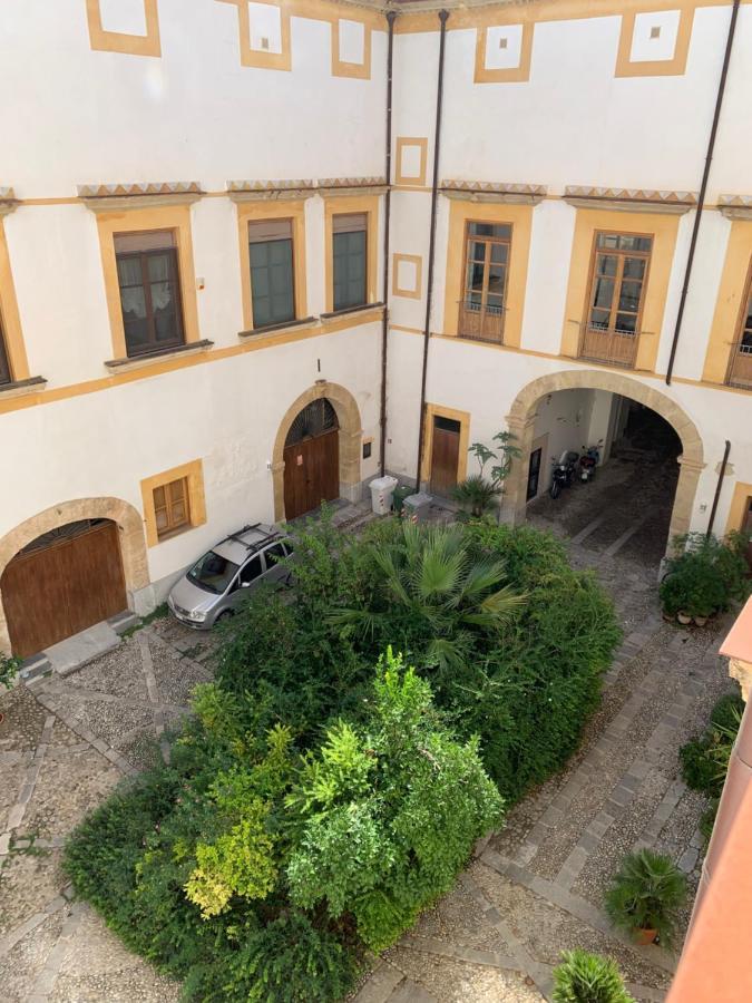 Palazzo Resuttana Apartamento Palermo Exterior foto